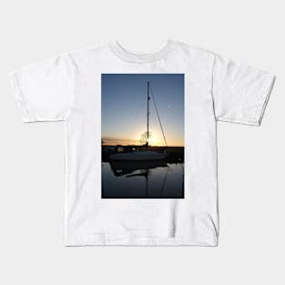 Heybridge Basin Yacht Kids T-Shirt